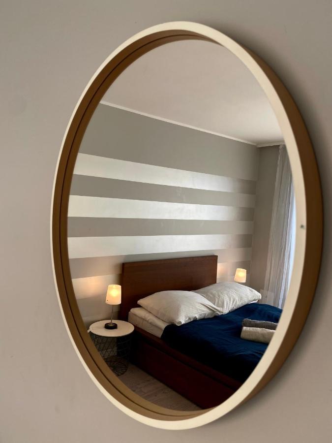 BP III Premium Apartment Torun Bagian luar foto